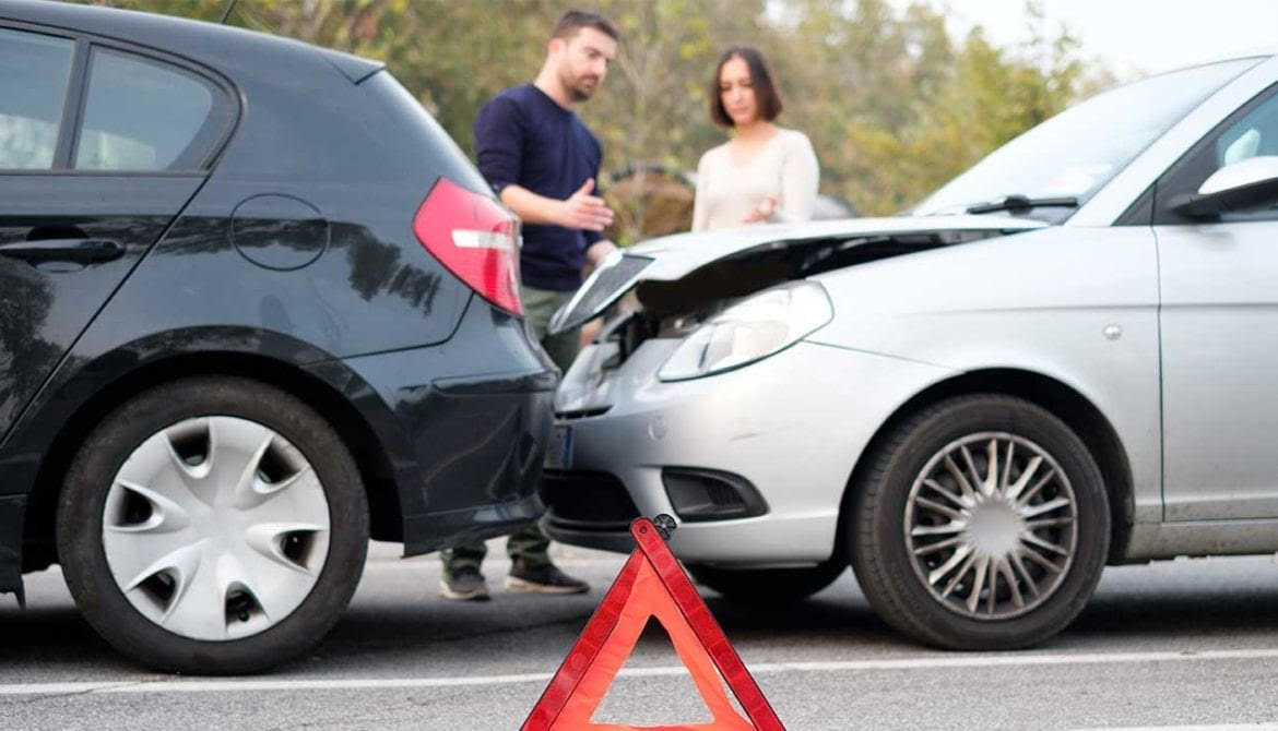 Our highly experienced and well trained car accident lawyer team can be a boon disguise for you in helping you get the anticipated money you deserve.